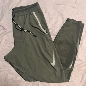 MENS NIKE TRACK PANTS